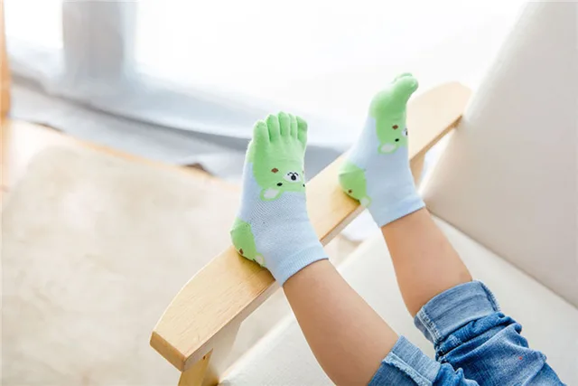 Toddler Kids Baby Girls Boys Winter Cotton Socks Animal Cartoon Five Fingers  Sock Hosiery Toe Socks 