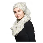 Wholesale Fashion Winter Girls Ladies Soft Cable Knitted 15% Wool Blend Outdoor Pom Hat And Infinity Scarf Set For Women