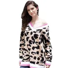 2019 New Design OEM Wholesales Women Long Sleeve V-neck Leopard print autumn sweater