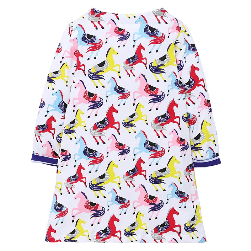 4744355699_2094320800