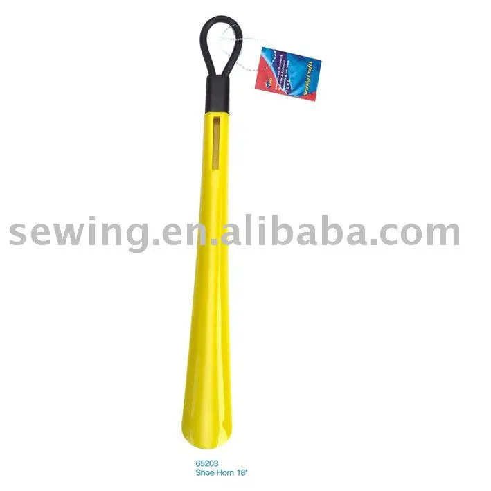 18 Yellow Shoe Horn 65203
