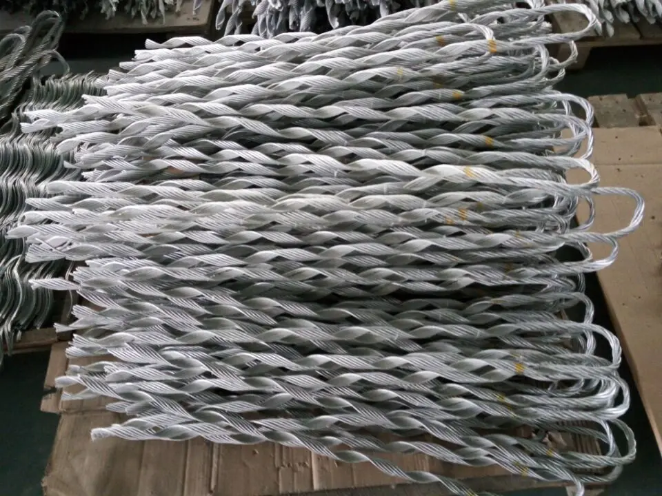 a group of helical preformed rods /preformed guy grip