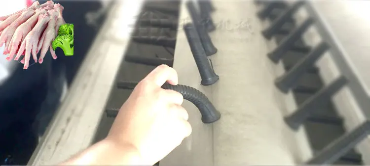 chicken feet peeling(8)