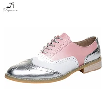 2018 Women Classical Wing-up Brogues Flat Lace-up Oxford Shoes Sophisticated Assorted Colors Wingtip Oxford Shoes