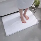 Super soft & absorbent cotton bath mat made from shaggy microfiber
