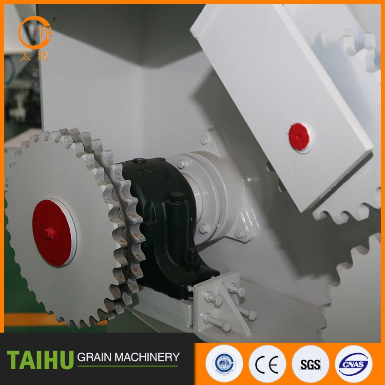 Own poultry feed mixer factory New Items