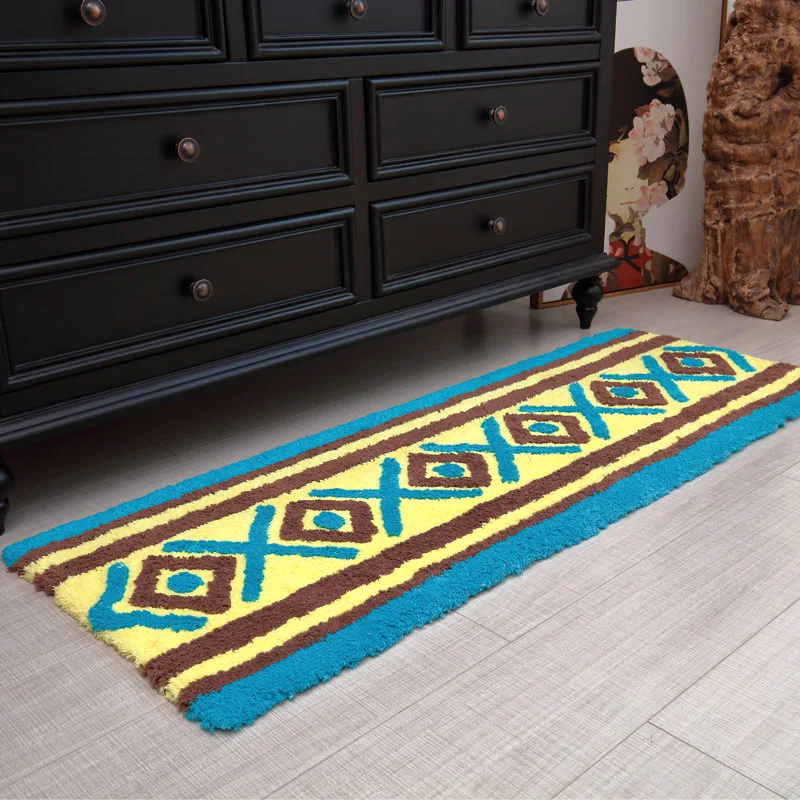 4536308088_2067066013