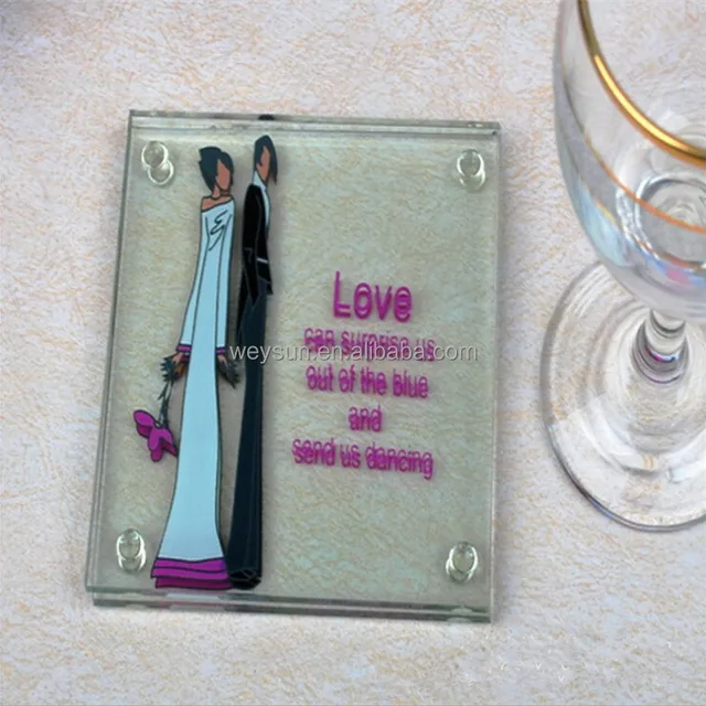 set of 2 wedding favors gifts-- bride and groom dress glass