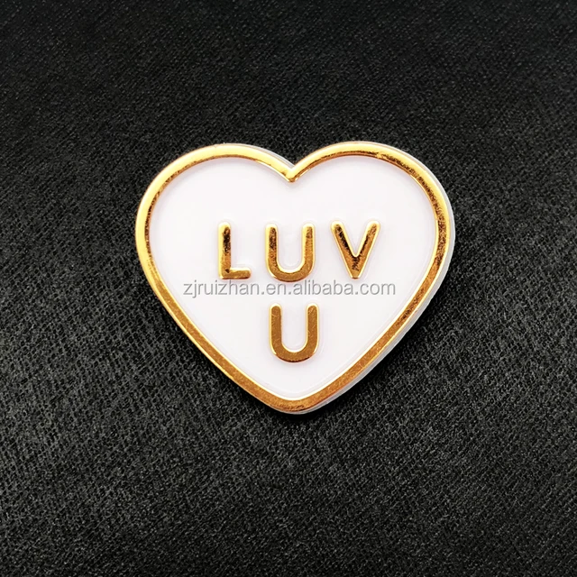 wedding souvenirs cheap guests gift custom shape heart plastic