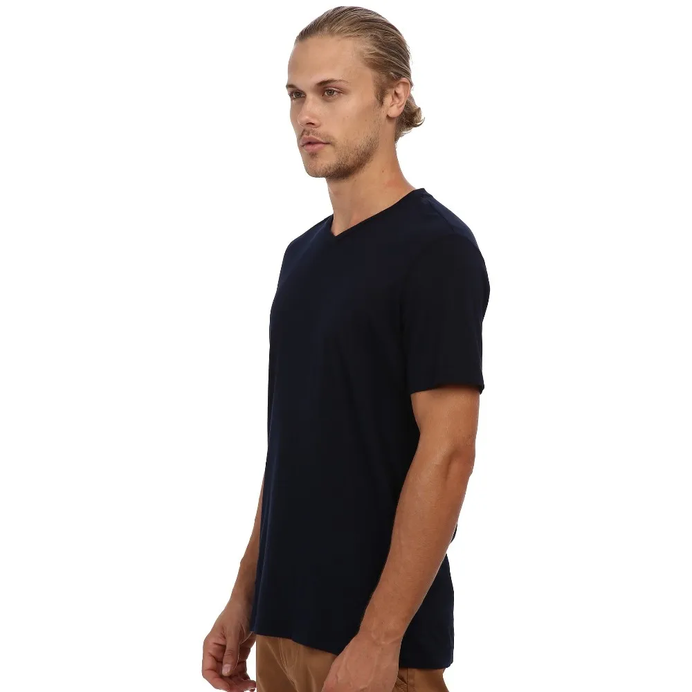 black v neck t shirt for men