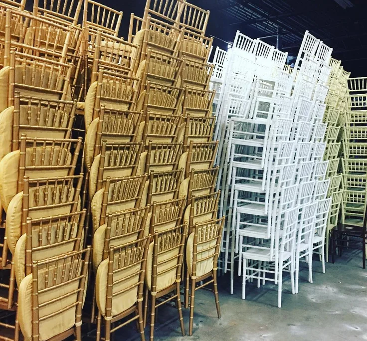 China wholesale stackable luxury bamboo crystal clear resin plastic wedding acrylic chair