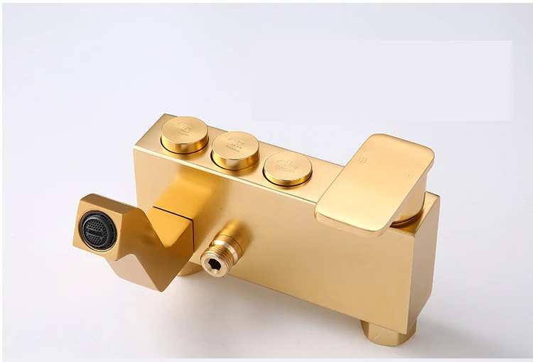 4206114939_1131100891