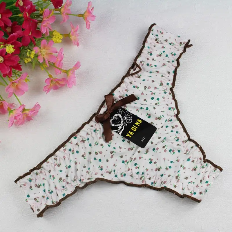 Stock Summer style Green flower Comfortable Green flower print cotton Sey G String Women cotton Low Waist Thongs Underwear Brief