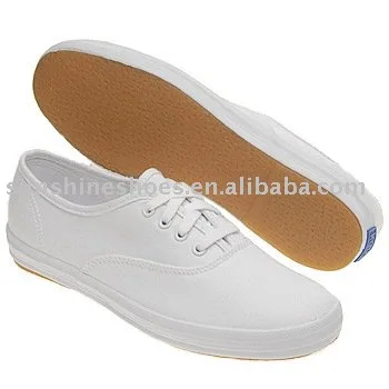 white plain canvas shoes