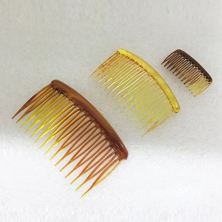 Veil Plastic Comb