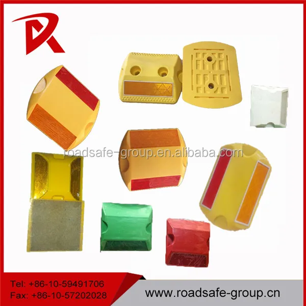 road stud