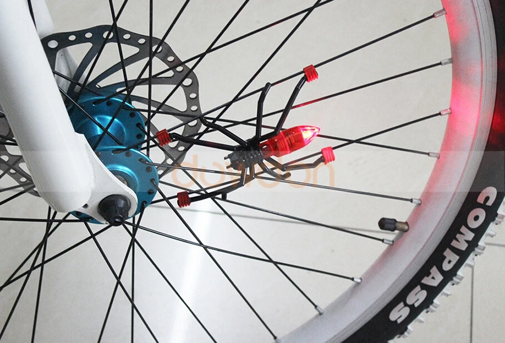 Bicycle warning light 8032 151014 (7).jpg