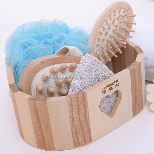2016 high quality wooden bucket bath set bath gift set