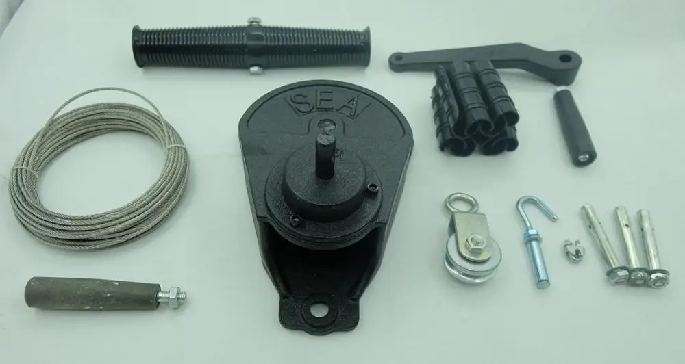 Rolling Curtain machine.jpg
