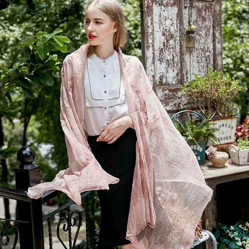 4668268526_696370628