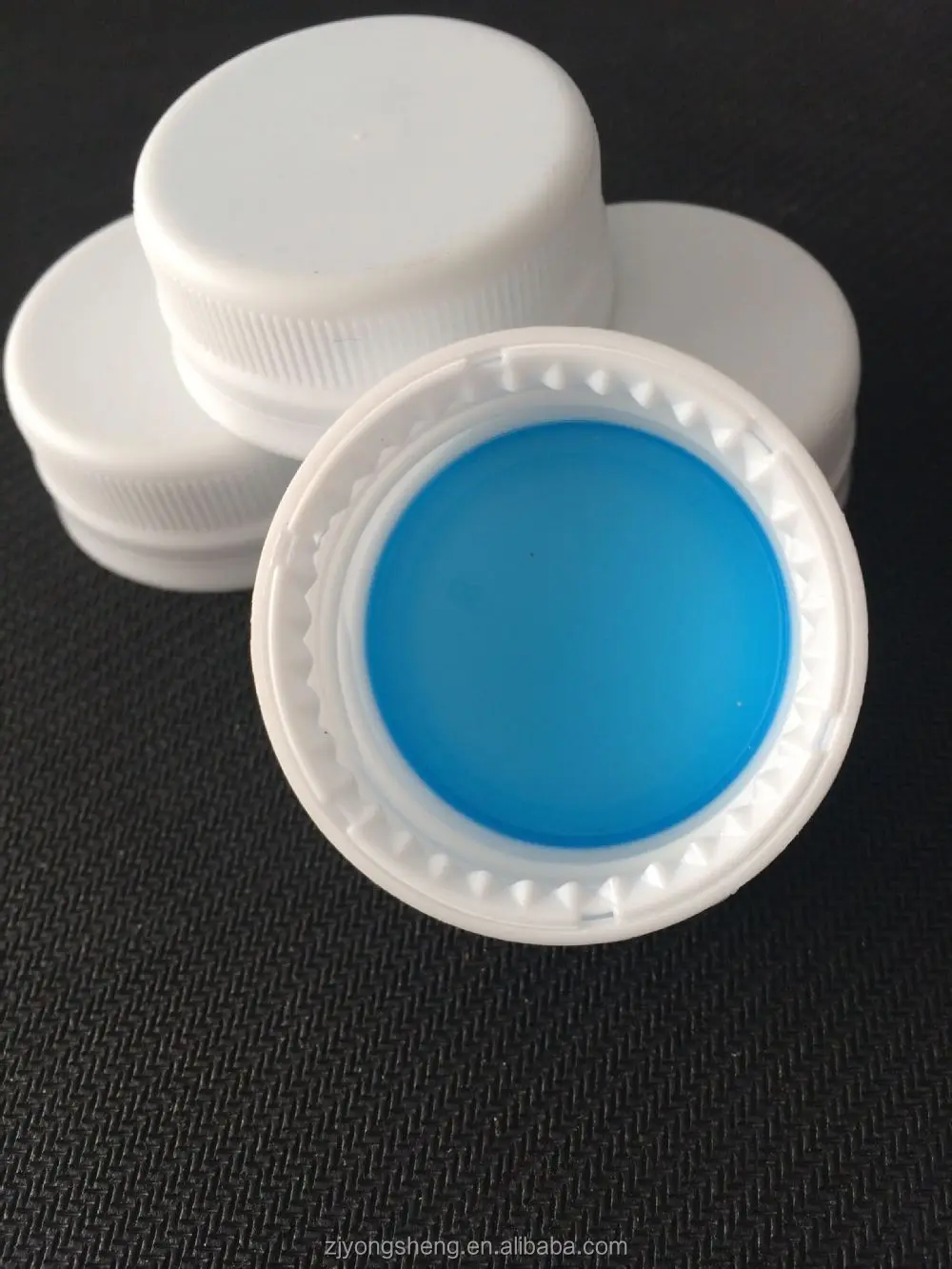 (28,30,38,48)mm water caps plastic container with closures