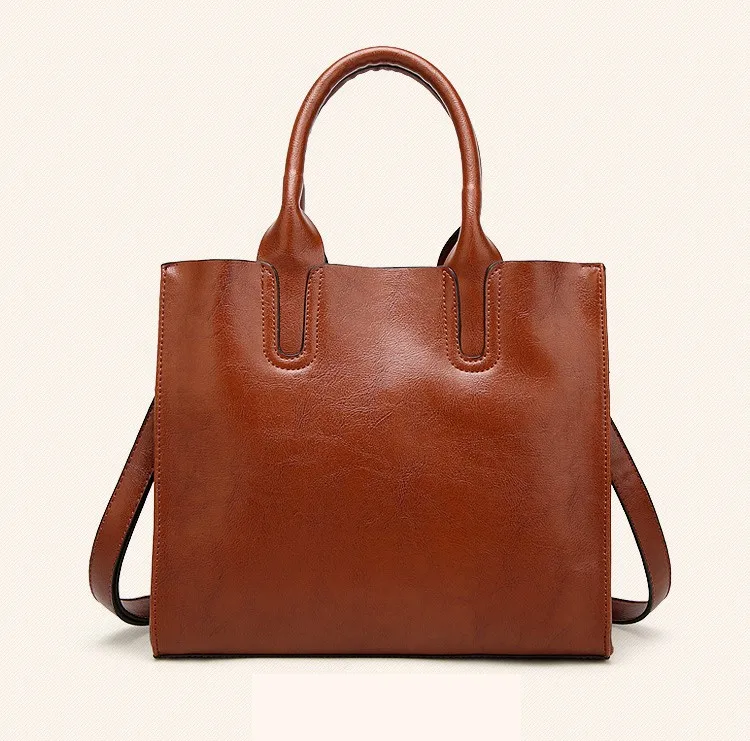 handbag show 3.jpg