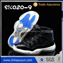 Top quality Jordan 11 space jam bred basketball shoe keychain
