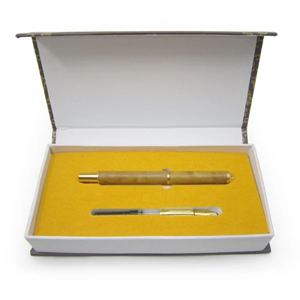 pen custom logo