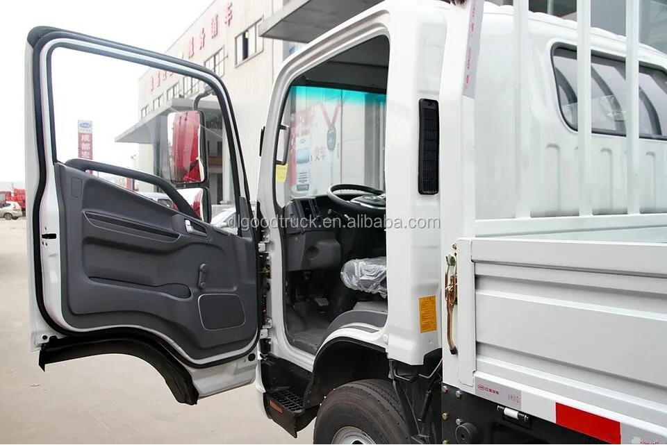 JAC new brand 4x2 light truck with best price for sale (7).jpg