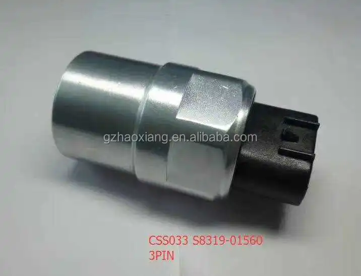 S8319-01560.jpg