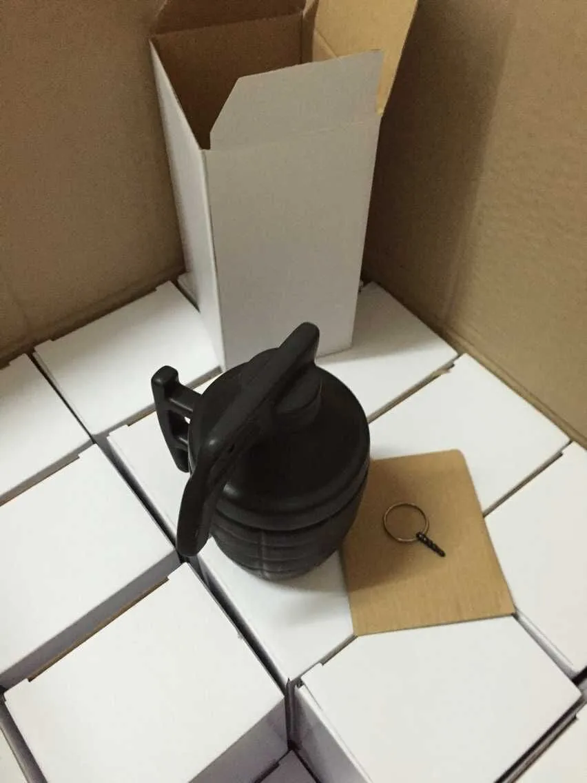 Uchome熱い販売ノベルティ手榴弾形状デザインカップ/軍事ファンステンレスステル手榴弾マグ仕入れ・メーカー・工場