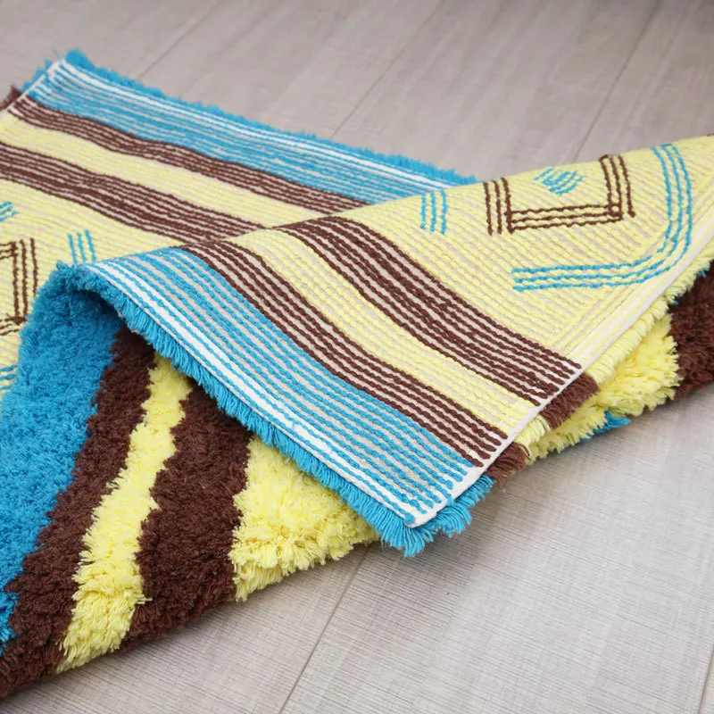 4541787166_2067066013