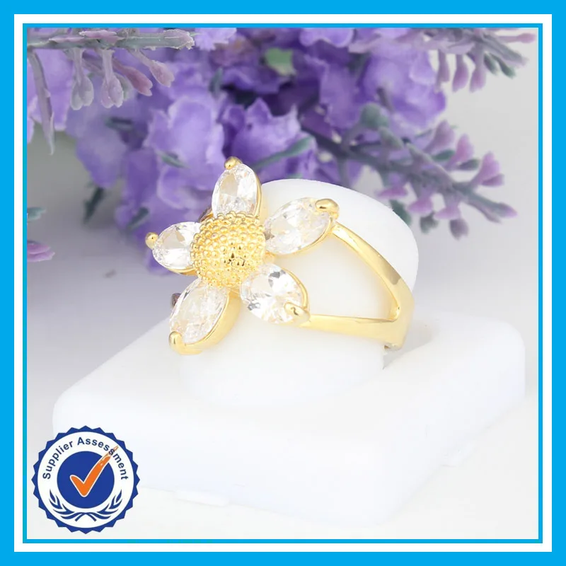 2015 yiwu wholesale korean fashion gold flower models ring for women