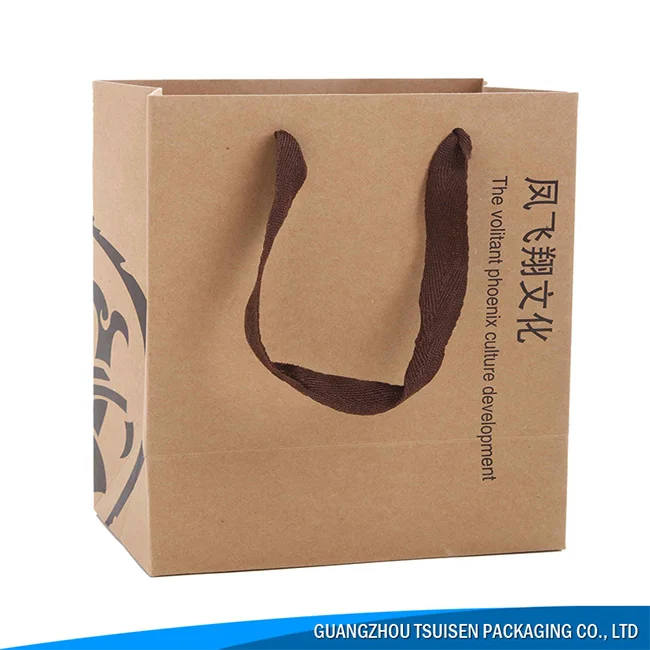 hot-selling kraft paper gift bag with rope handle