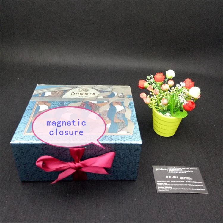 logo black closure carton packaging cardboard magnetic gift box
