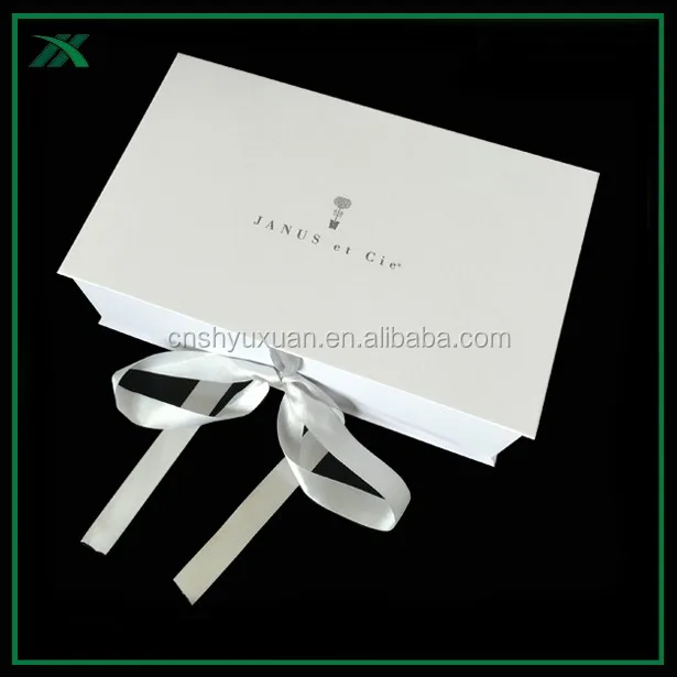 custom cardboard oversized gift box for clothes