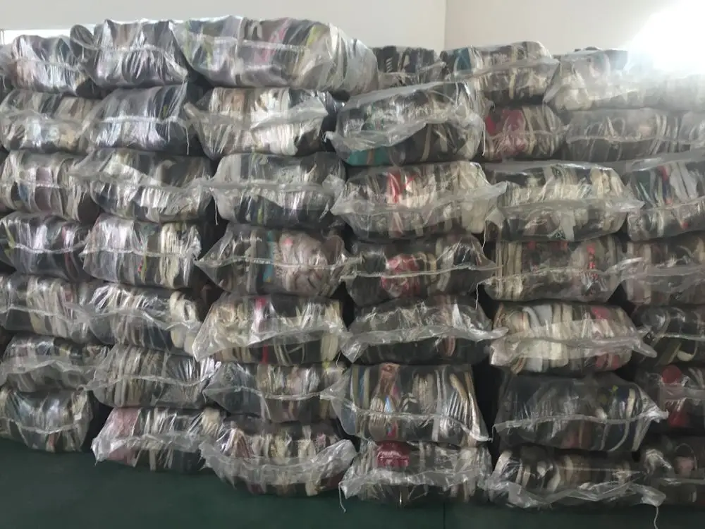 packing used shoes