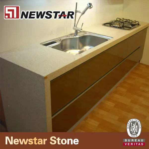 white artificial quartz stone.jpg