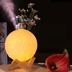 Hot style creative home gifts gifts european-style display usb new unique led moon lamp humidifier