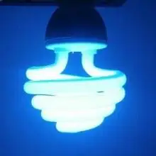 Multifunctional fluorescent tube for UVB supplies