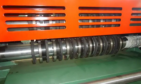 8 pairs of cutting knife of R-40 shear machine.jpg