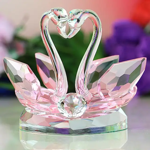 luxury beautiful love shaped double crystal craft swan for