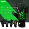 Customized high quality goalkeeper gloves Football gloves with finger protectors