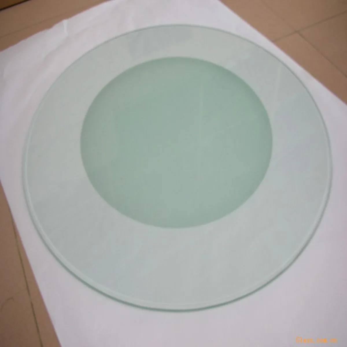 Round glass table top1_.jpg
