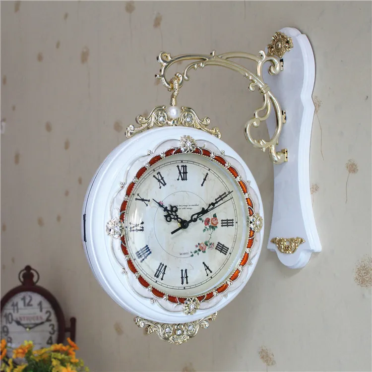 5268573596_631644511