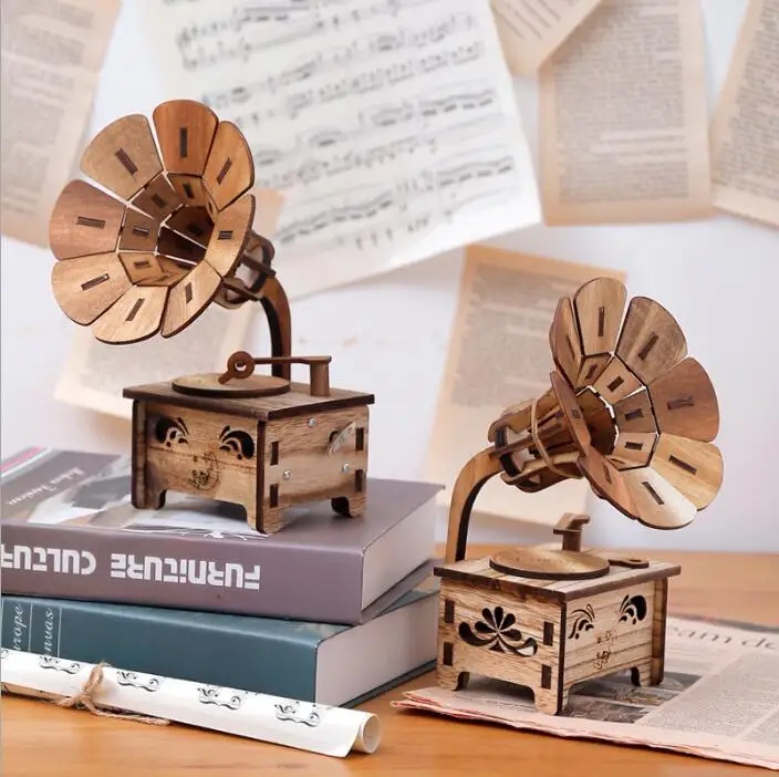 Classic Wooden Mini DIY Decoration Phonograph Music Box