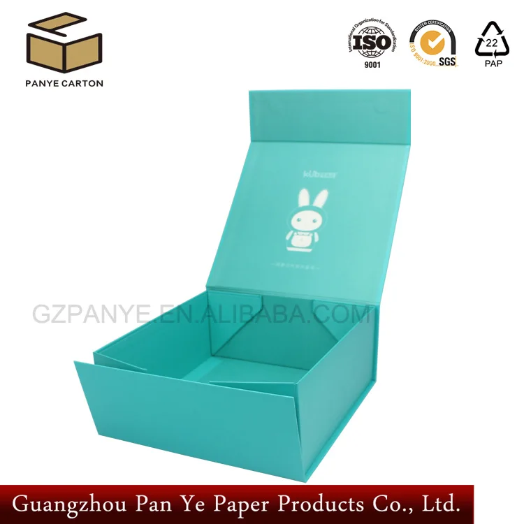 luxury packaging magnetic hinged flap folding box for clothes