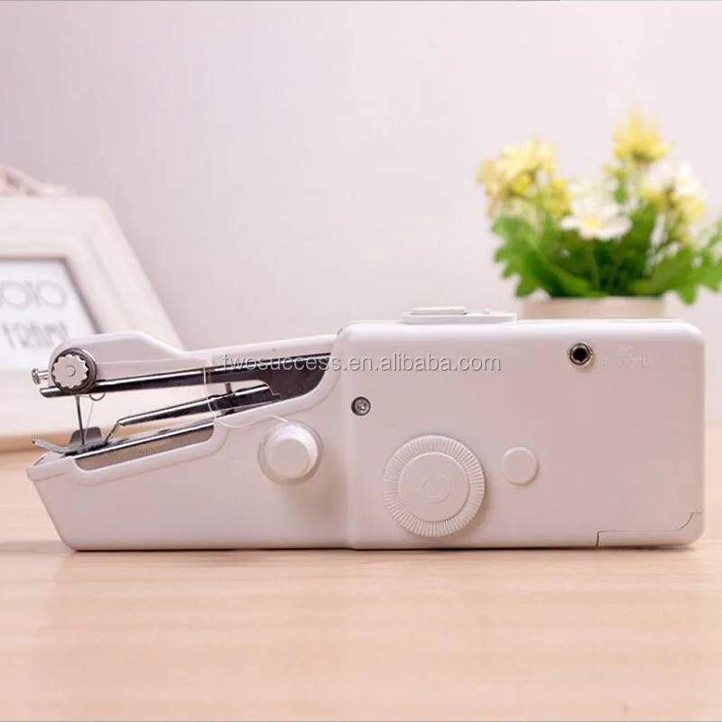 sewing machine (2).jpg