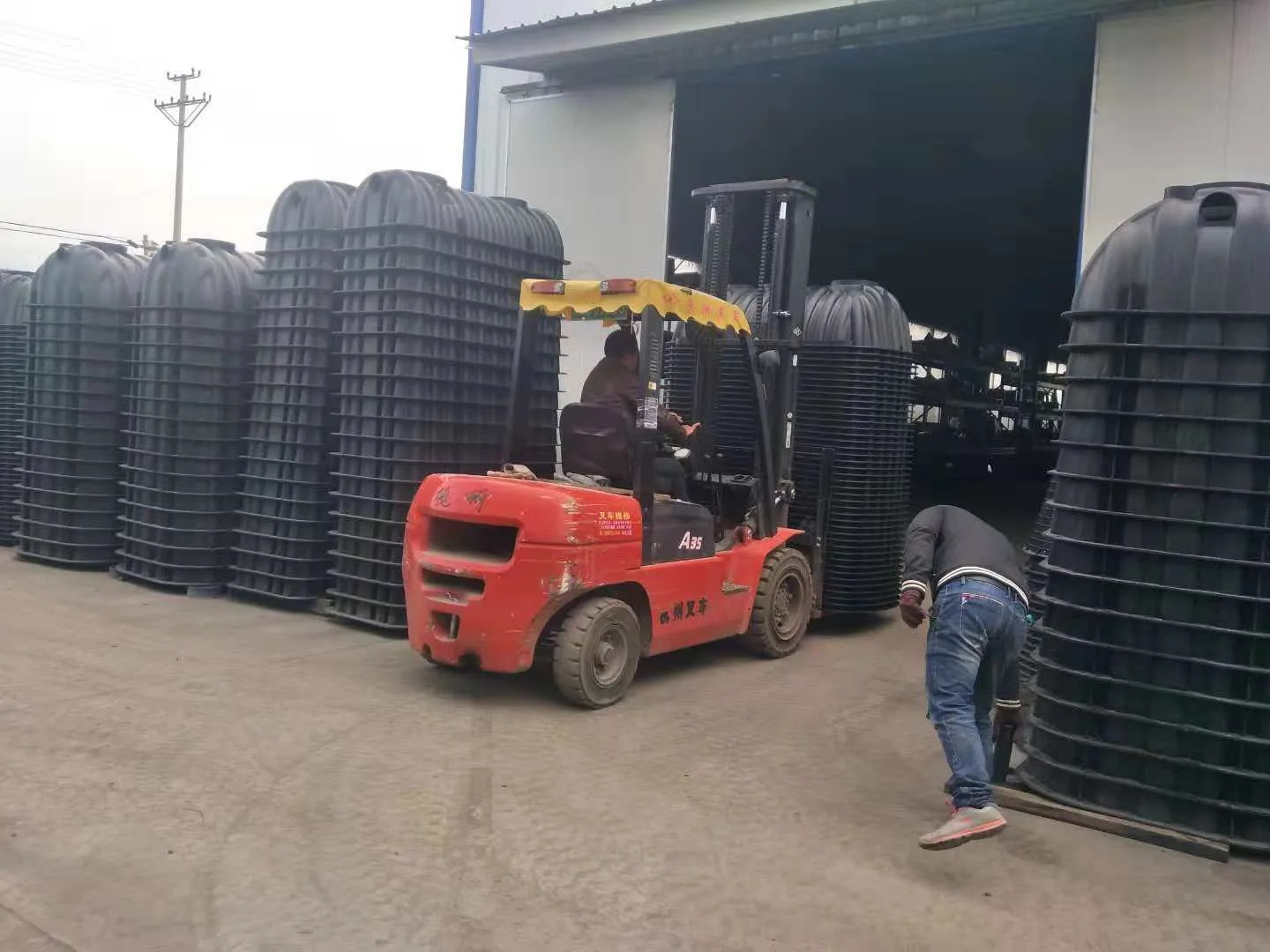 Bio Septic Tank FRP GRP Mini Small Household Septic Tank Price 500L 1000L 1500L 2000L 2500L 3000L 4000 litres 5000 liters