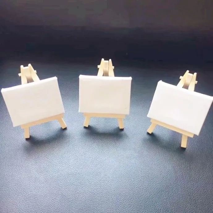 mini easel and canvas set.jpg